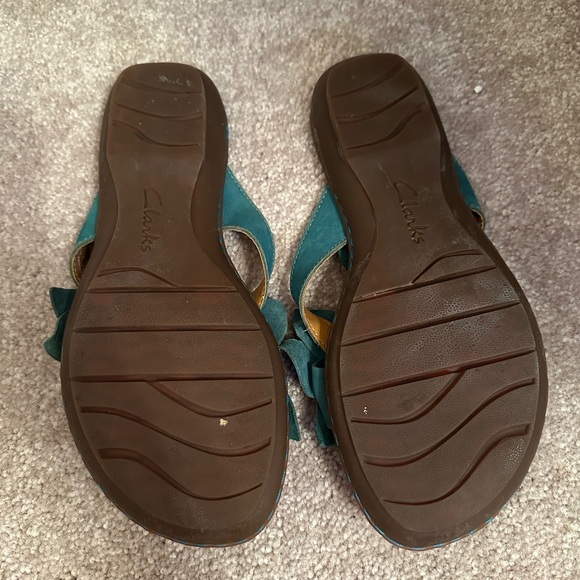 Clarks Women's Teal Floral Sandals - Picture 3 of 4